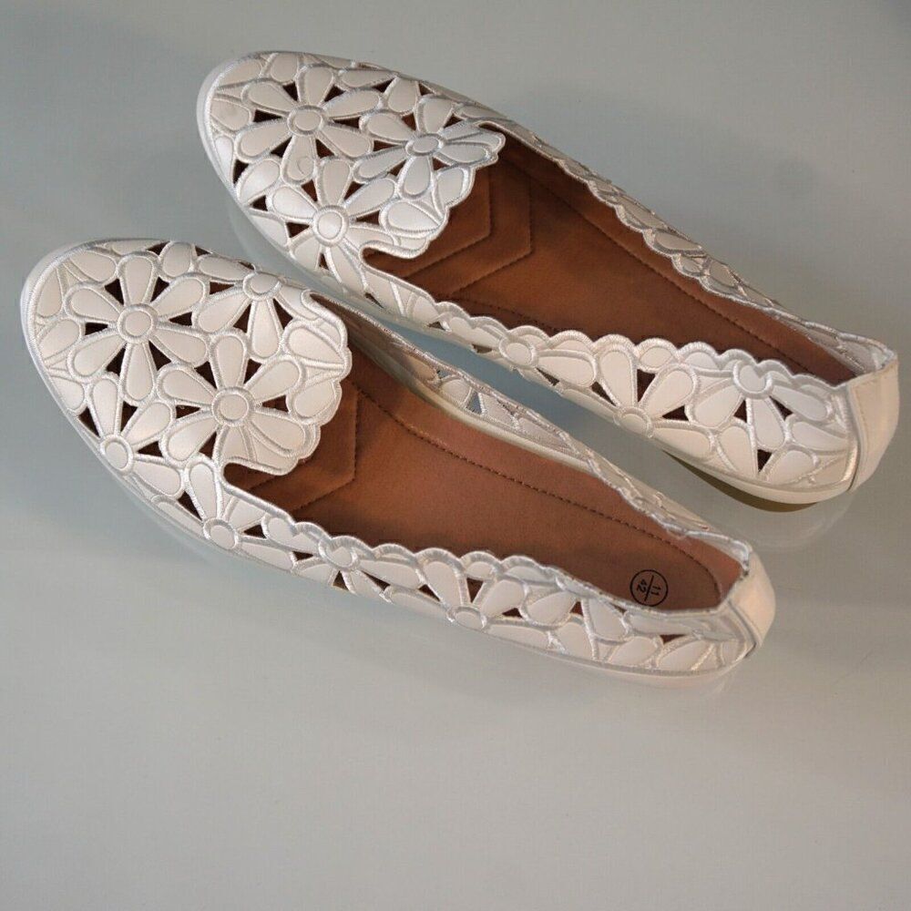 HEAWISH Womens Daisy Flower Ballet Flats Slip On Shoes Sz 11 White - Picture 7 of 12